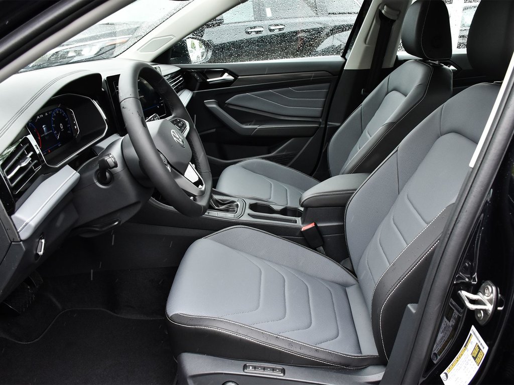 2025 Volkswagen Jetta Highline in Mississauga, Ontario - 7 - w1024h768px