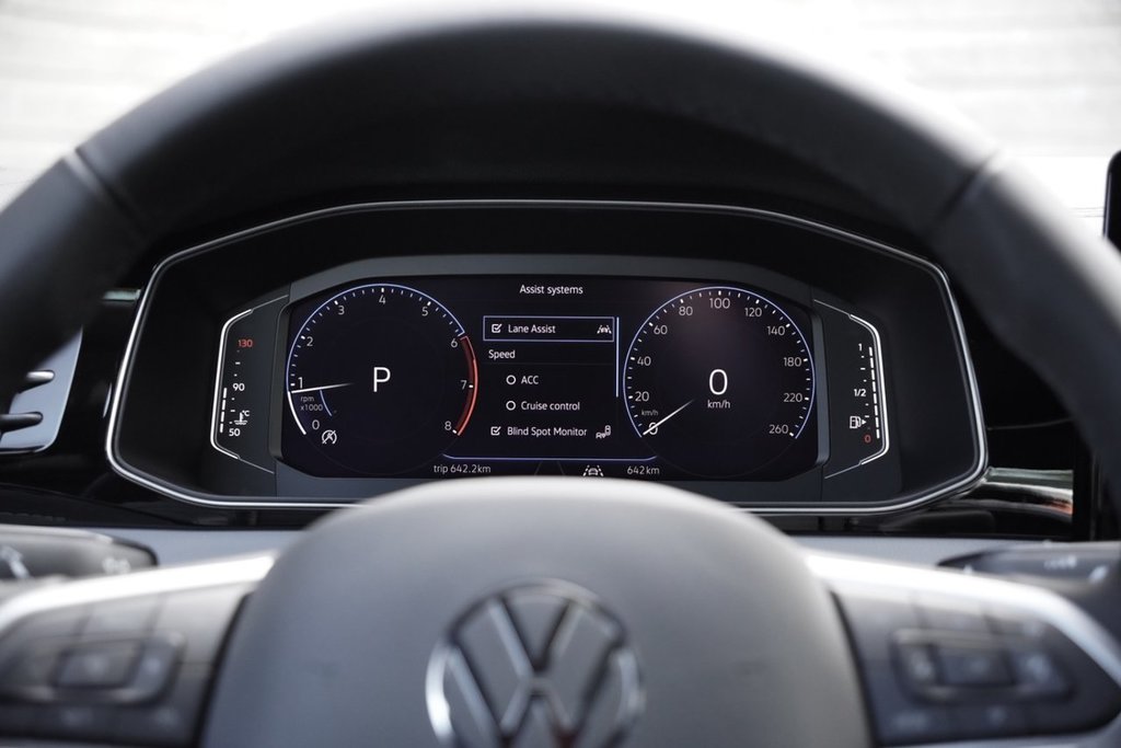 2025 Volkswagen Jetta COMFORTLINE in Mississauga, Ontario - 11 - w1024h768px