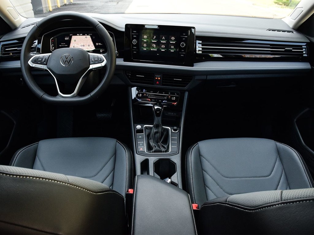 2025 Volkswagen Jetta HIGHLINE in Mississauga, Ontario - 14 - w1024h768px