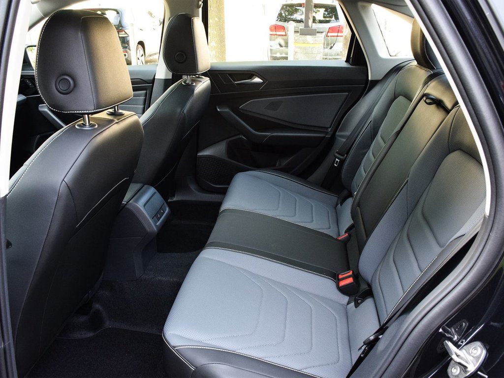 2025 Volkswagen Jetta HIGHLINE in Mississauga, Ontario - 13 - w1024h768px