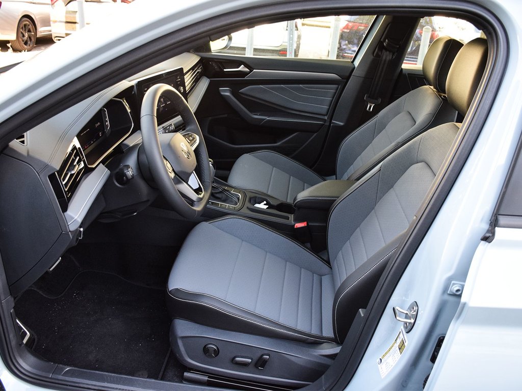 2025 Volkswagen Jetta COMFORTLINE SPORTS PKG in Mississauga, Ontario - 6 - w1024h768px