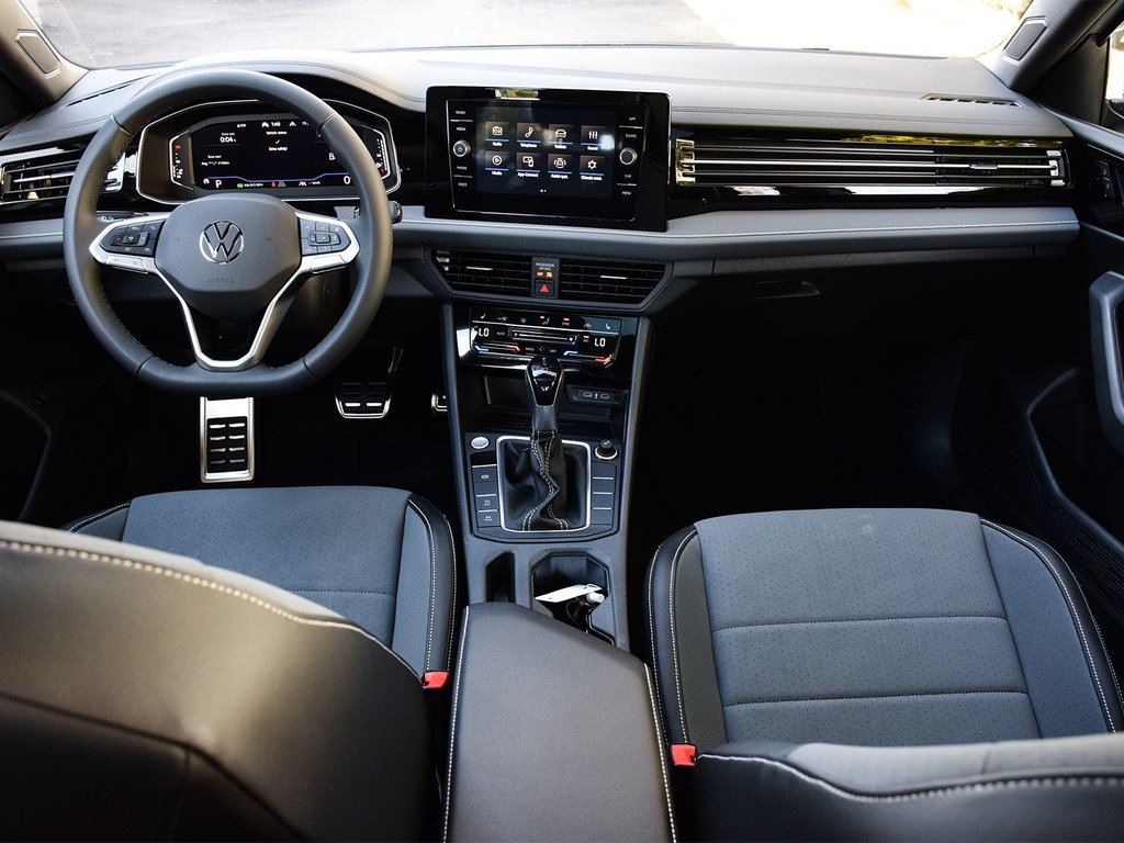 2025 Volkswagen Jetta COMFORTLINE SPORTS PKG in Mississauga, Ontario - 11 - w1024h768px