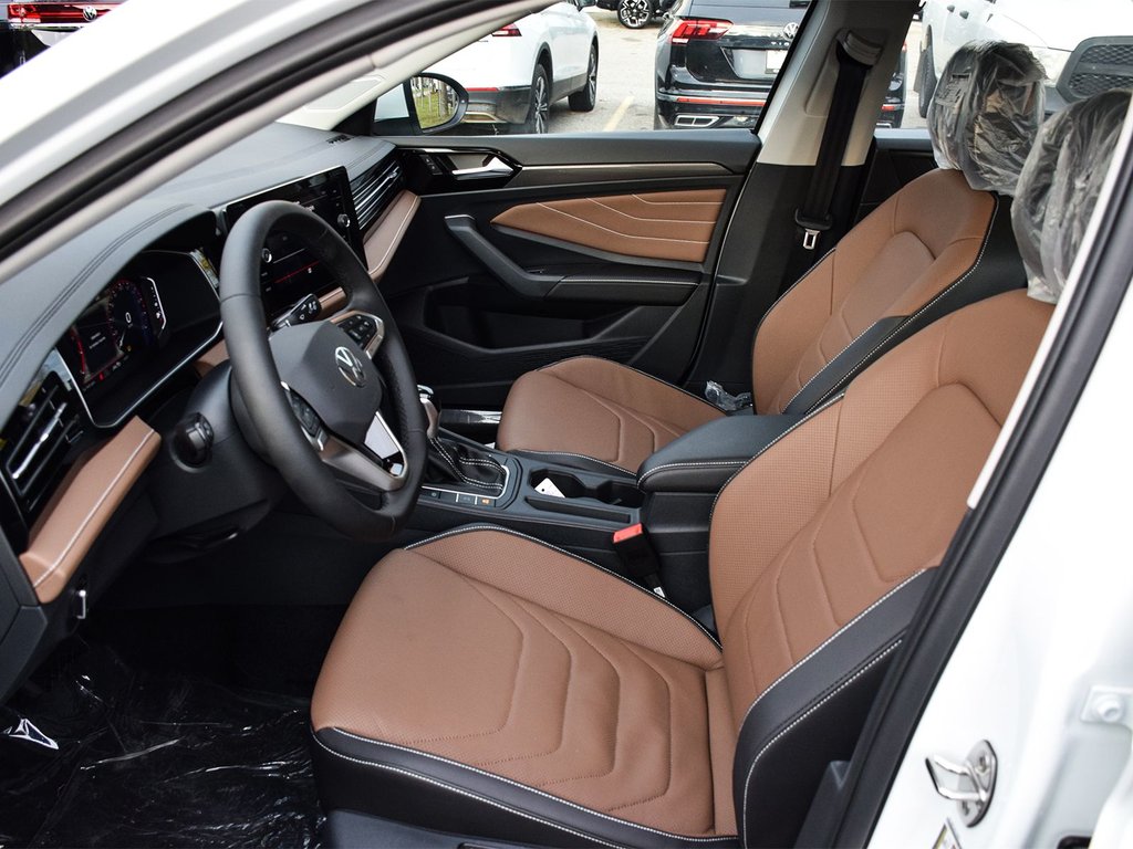 2025 Volkswagen Jetta Highline in Mississauga, Ontario - 7 - w1024h768px