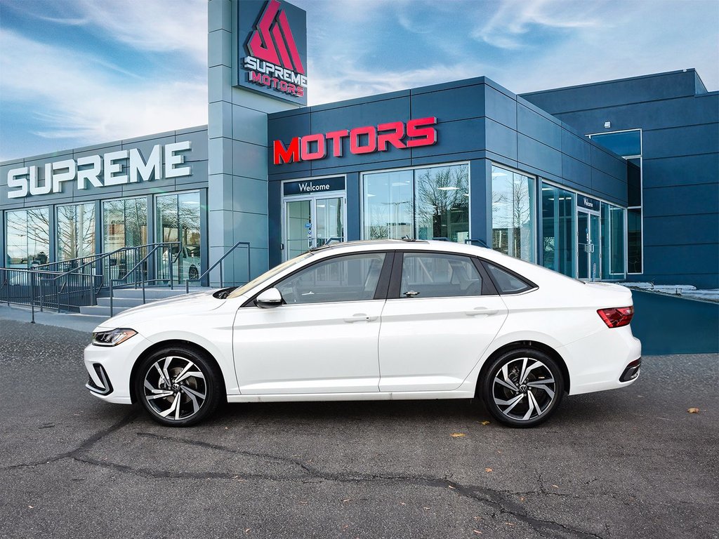 2025 Volkswagen Jetta Highline in Mississauga, Ontario - 3 - w1024h768px