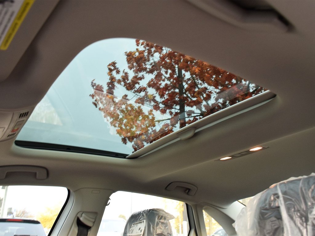 2025 Volkswagen Jetta Highline in Mississauga, Ontario - 10 - w1024h768px