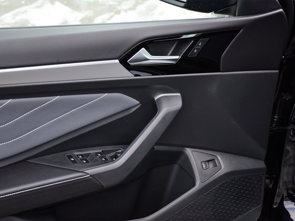 2026 Volkswagen Jetta Comfortline in Mississauga, Ontario - 9 - w1024h768px