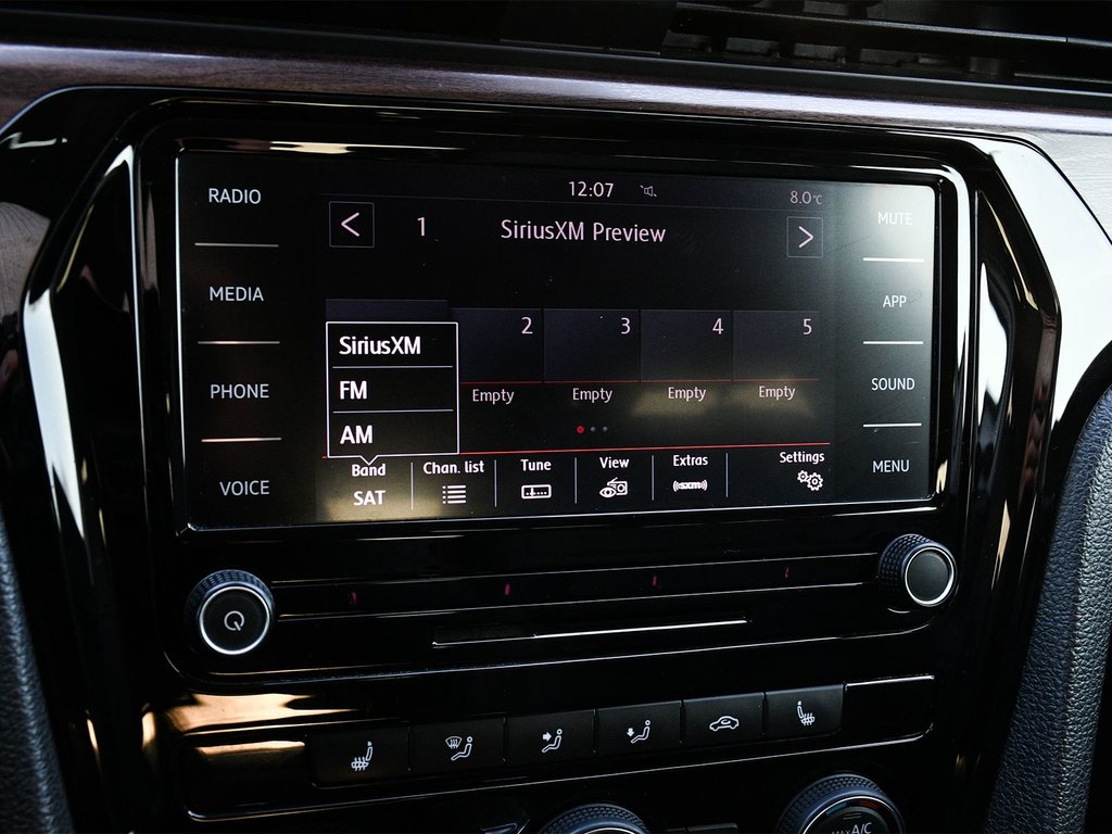 2022 Volkswagen Passat 2.0T Limited Edition in Mississauga, Ontario - 21 - w1024h768px