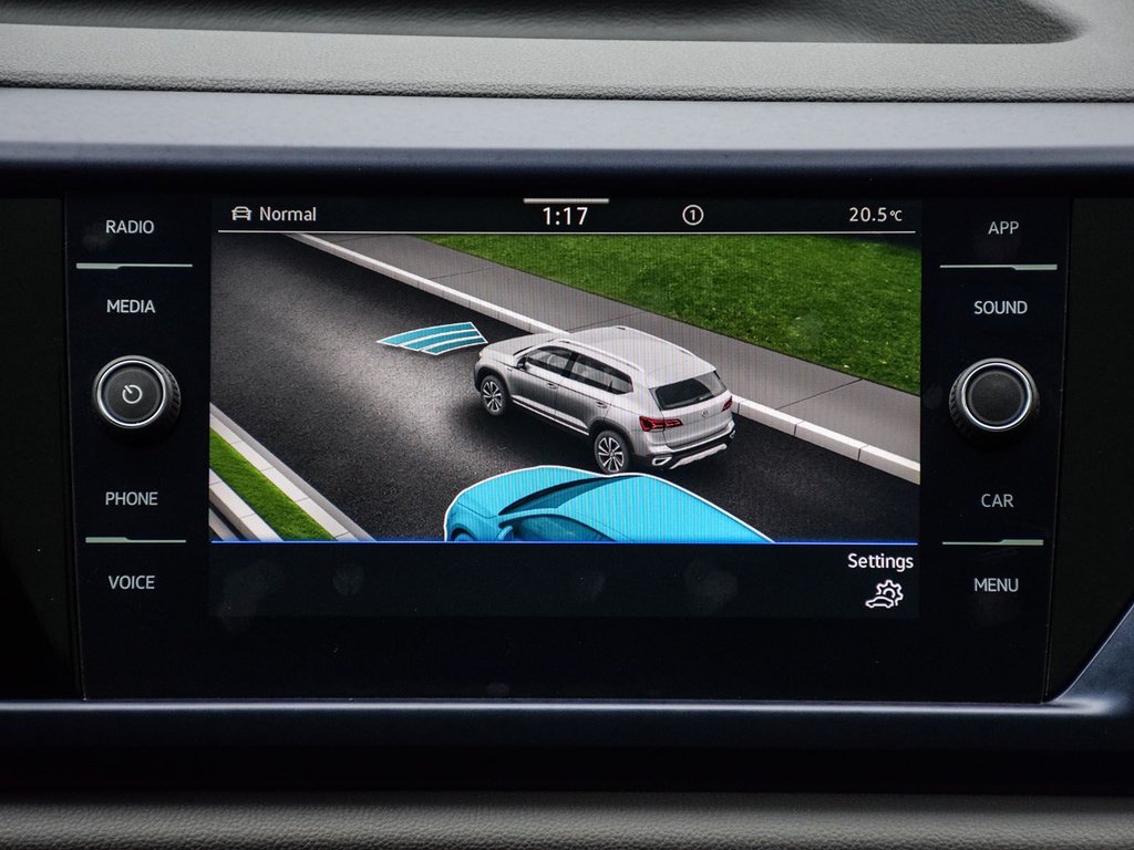 2022 Volkswagen Taos Comfortline in Mississauga, Ontario - 17 - w1024h768px