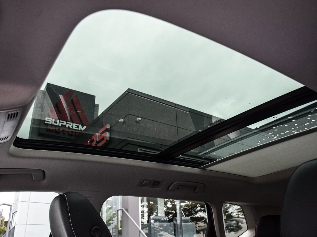 2022 Volkswagen Taos Comfortline in Mississauga, Ontario - 11 - w1024h768px