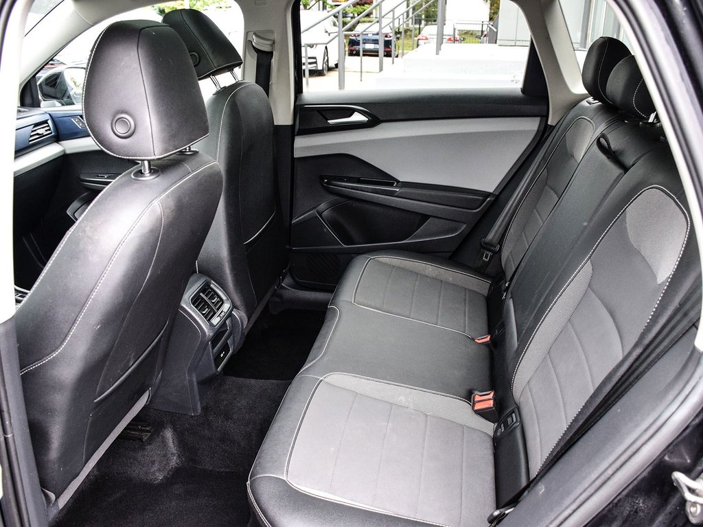 2022 Volkswagen Taos Comfortline in Mississauga, Ontario - 12 - w1024h768px