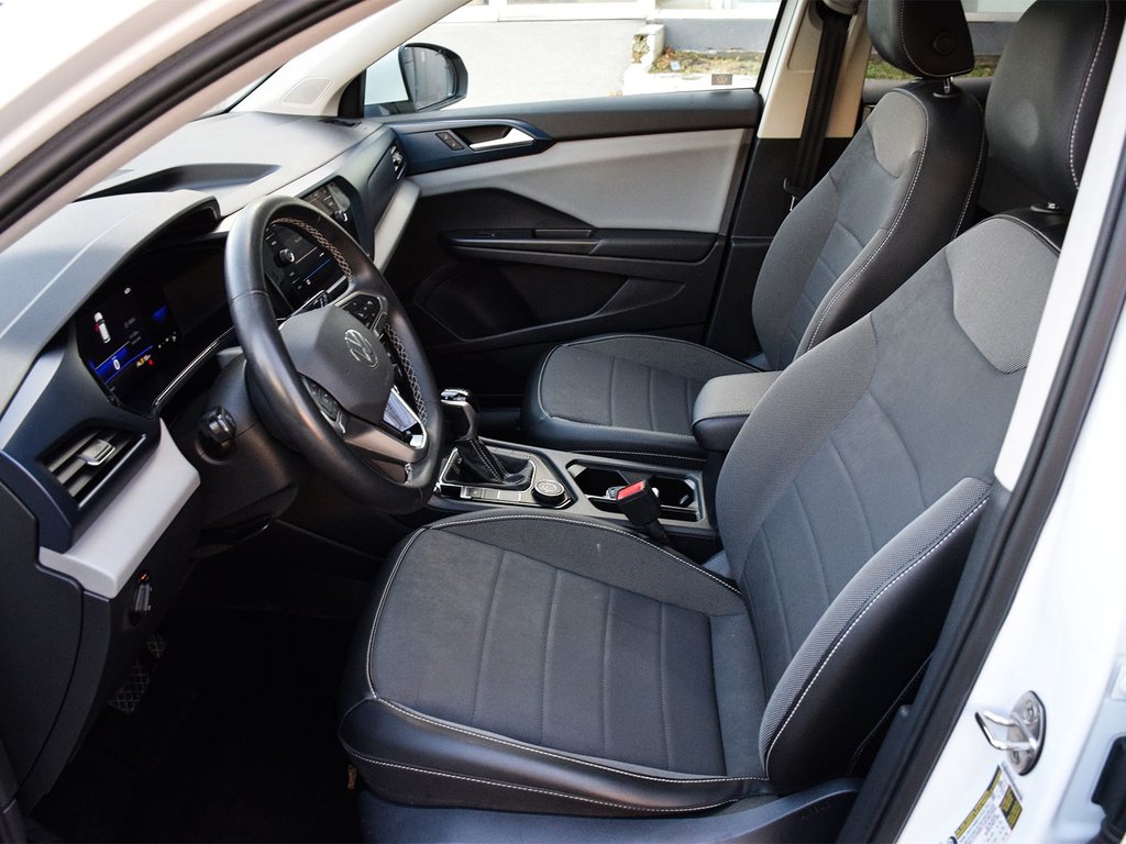2022 Volkswagen Taos Comfortline in Mississauga, Ontario - 7 - w1024h768px