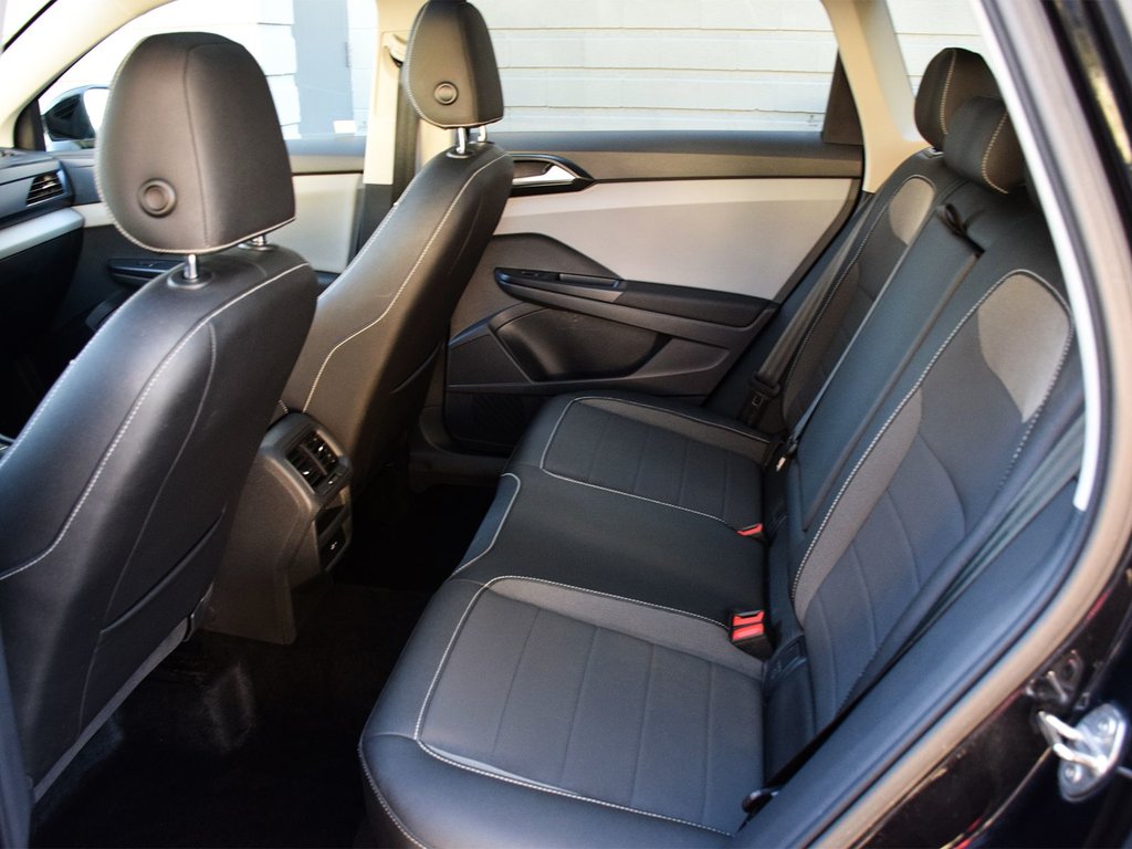 2023 Volkswagen Taos Comfortline in Mississauga, Ontario - 12 - w1024h768px
