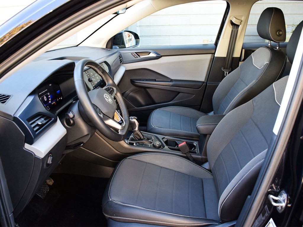 2023 Volkswagen Taos Comfortline in Mississauga, Ontario - 8 - w1024h768px