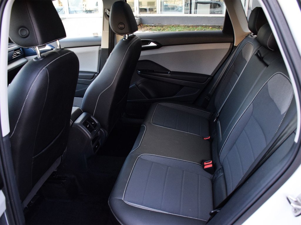 2023 Volkswagen Taos Comfortline in Mississauga, Ontario - 11 - w1024h768px