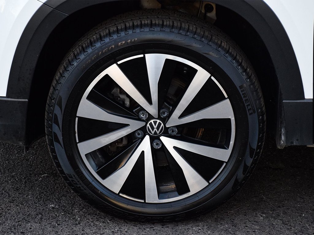 2023 Volkswagen Taos Comfortline in Mississauga, Ontario - 5 - w1024h768px