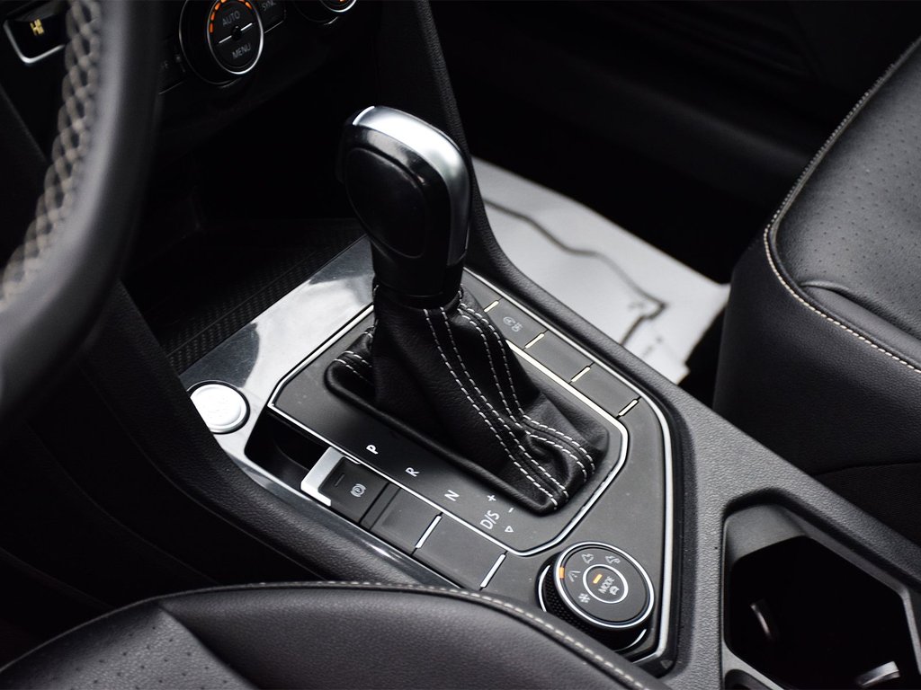 2021 Volkswagen Tiguan Comfortline in Mississauga, Ontario - 8 - w1024h768px