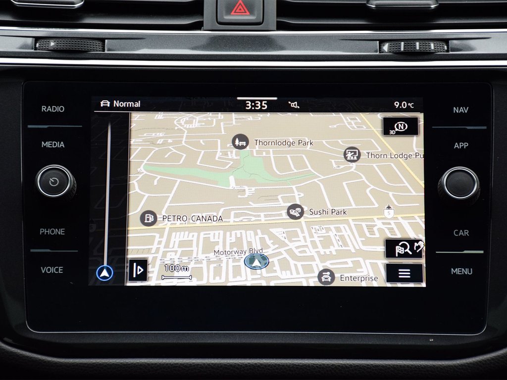 2021 Volkswagen Tiguan Comfortline in Mississauga, Ontario - 16 - w1024h768px