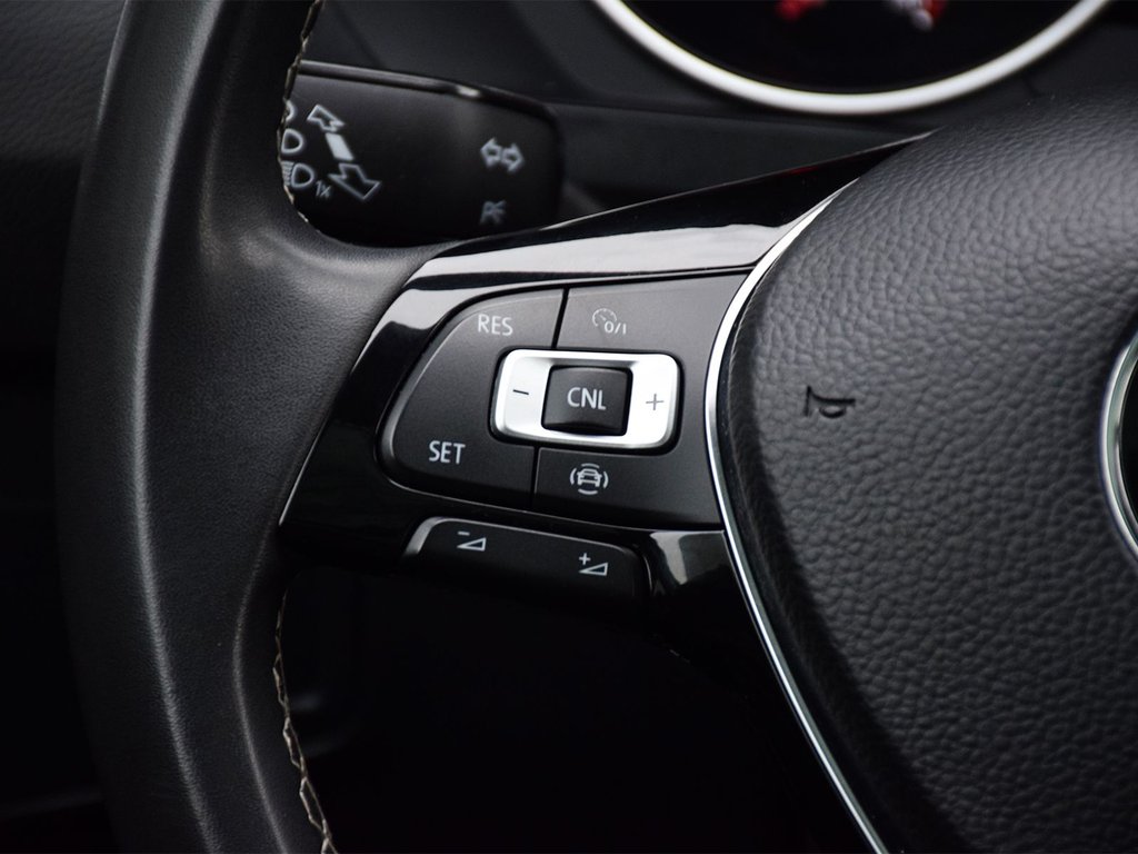 2021 Volkswagen Tiguan Comfortline in Mississauga, Ontario - 22 - w1024h768px