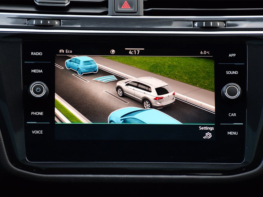 2022 Volkswagen Tiguan Comfortline R-Line Black Edition in Mississauga, Ontario - 16 - w1024h768px