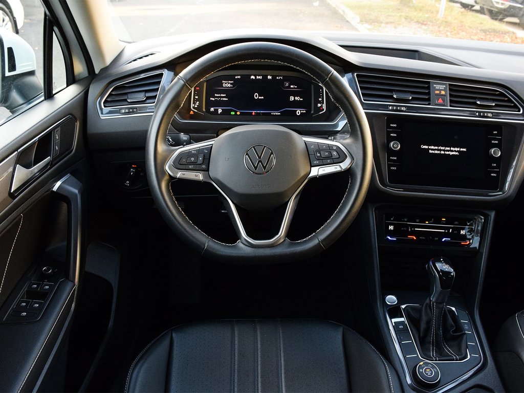 2022 Volkswagen Tiguan Comfortline in Mississauga, Ontario - 15 - w1024h768px