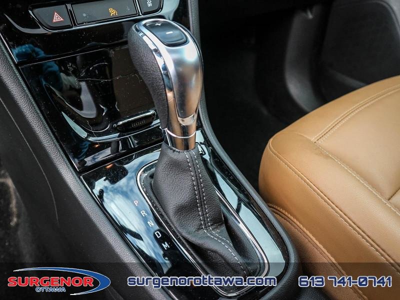 Surgenor Ottawa 2018 Buick Encore Essence Certified