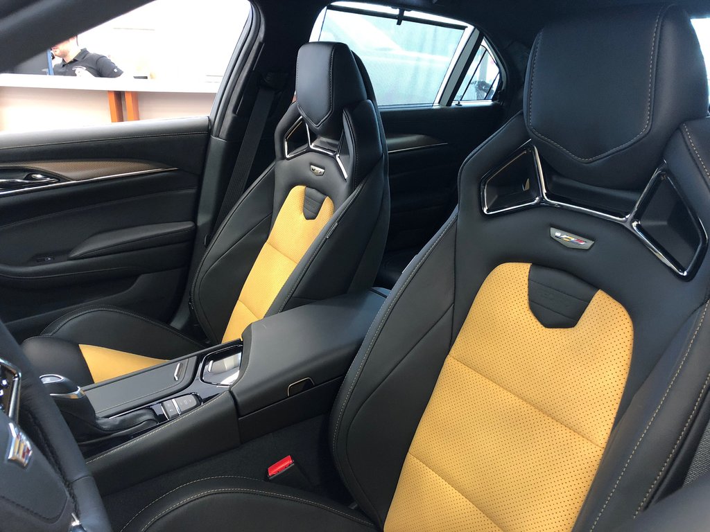 Surgenor Automotive Group 2019 Cadillac Cts V Cts V R90040