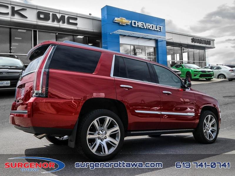 Surgenor Ottawa 2015 Cadillac Escalade Premium