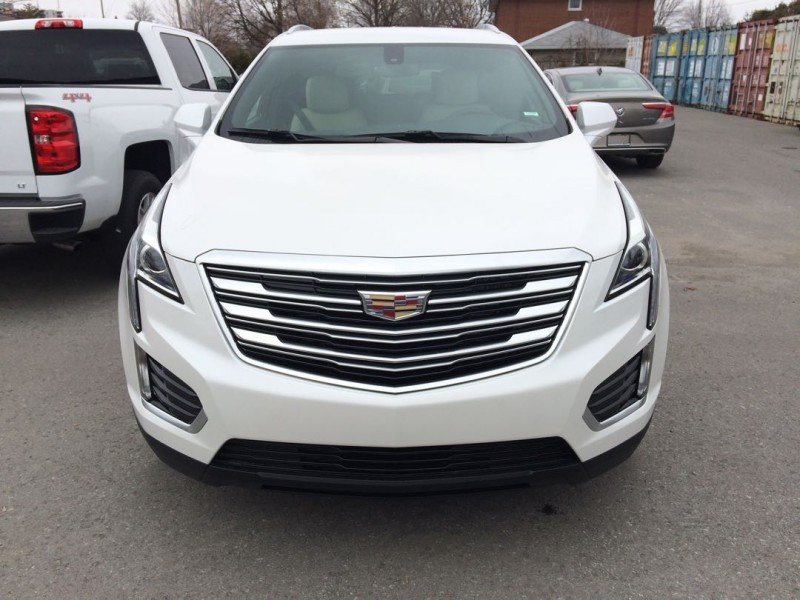 Surgenor Ottawa 2018 Cadillac Xt5 Base Leather Seats
