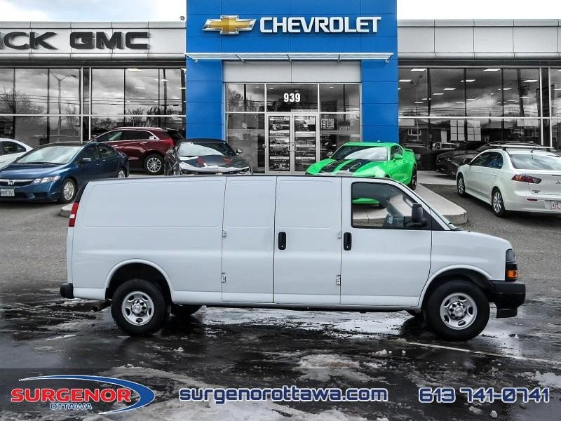 Surgenor Ottawa 2018 Chevrolet Express Cargo Van WT Power Windows 197.17 B/W 39026A