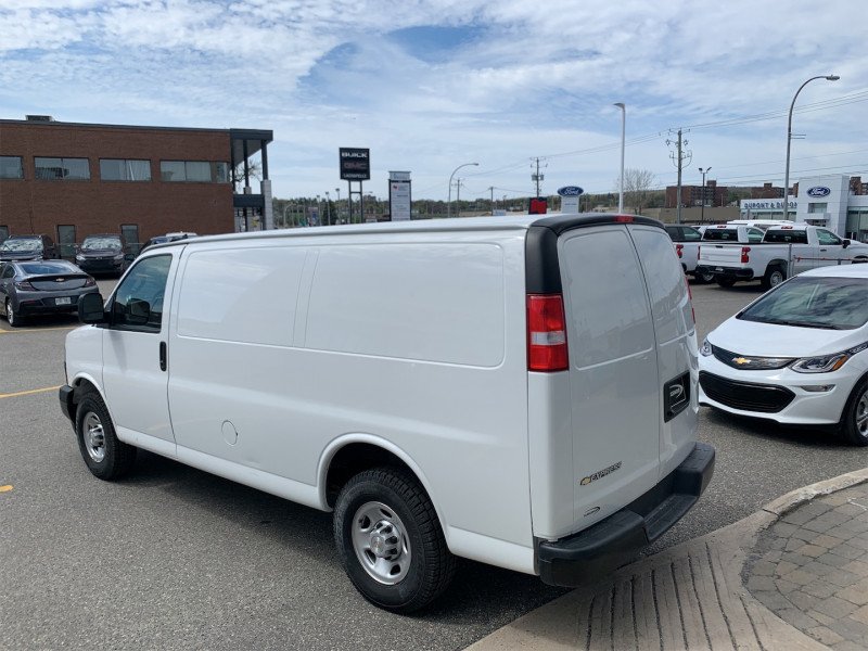 Surgenor Gatineau 2019 Chevrolet Express Cargo Van RWD 2500 135
