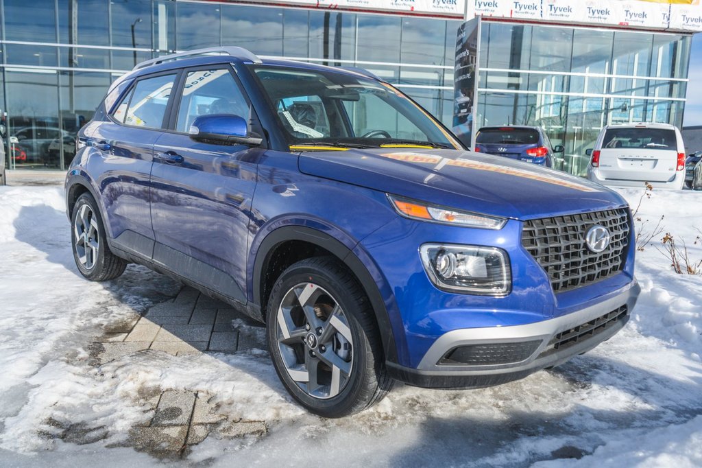 Surgenor Hyundai 2020 Hyundai Venue Trend Sunroof 139 B/W S00371