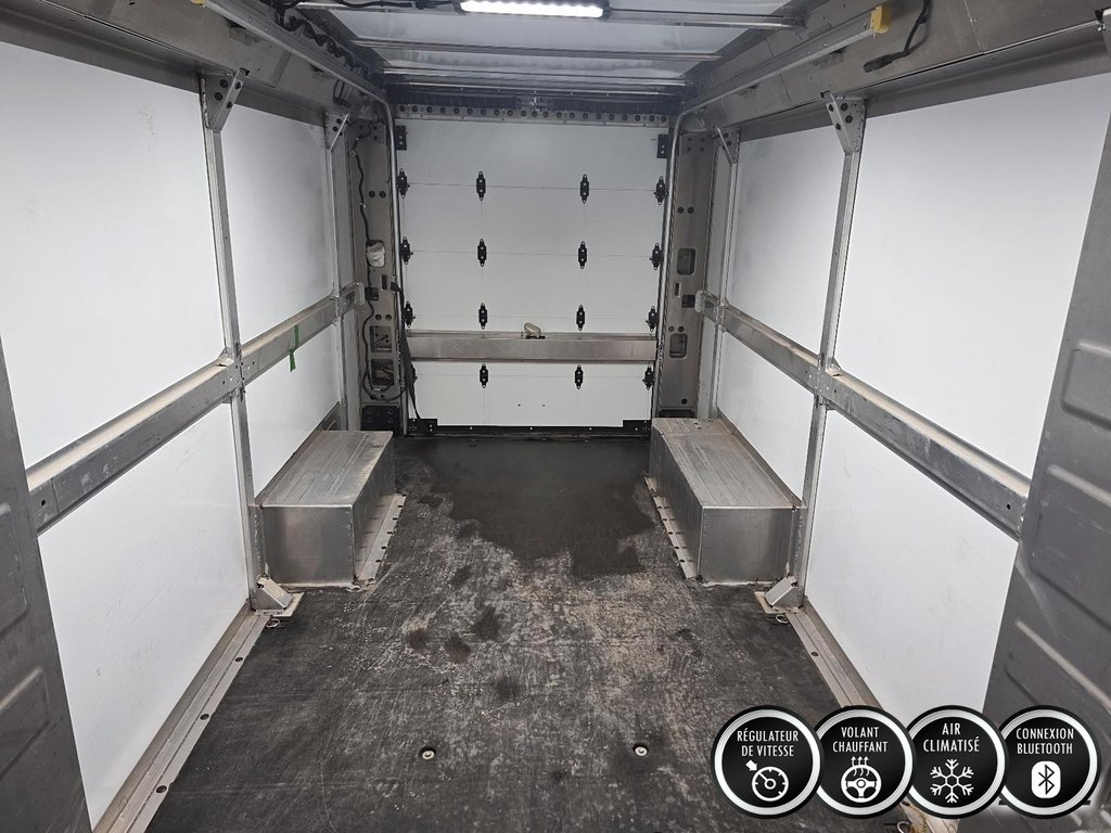 BrightDrop Zevo 600  2024 à Témiscouata-sur-le-Lac, Québec - 13 - w1024h768px