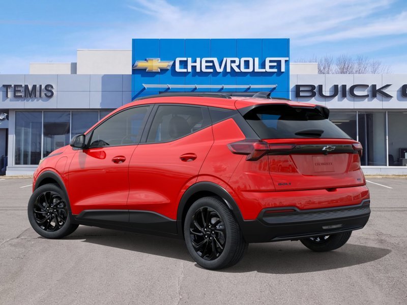 2027 Chevrolet Bolt in Témiscouata-sur-le-Lac, Quebec - 3 - w1024h768px