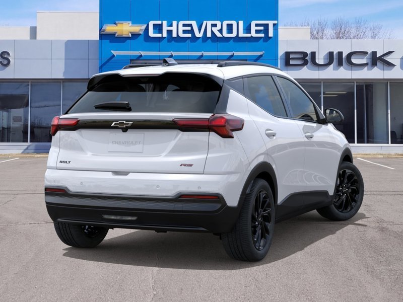 2027 Chevrolet Bolt in Témiscouata-sur-le-Lac, Quebec - 4 - w1024h768px