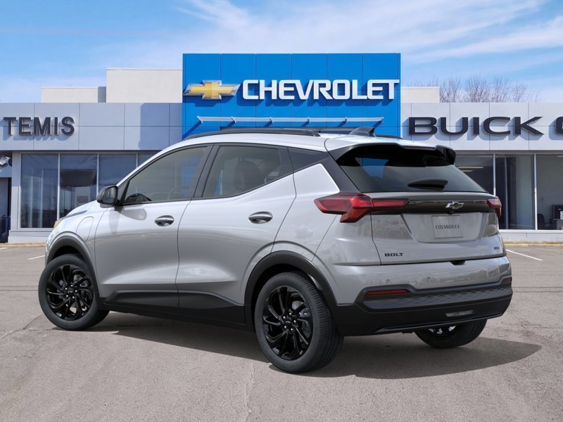 2027 Chevrolet Bolt in Témiscouata-sur-le-Lac, Quebec - 3 - w1024h768px