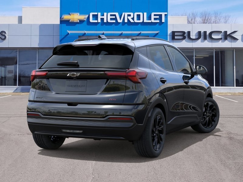 2027 Chevrolet Bolt in Témiscouata-sur-le-Lac, Quebec - 4 - w1024h768px