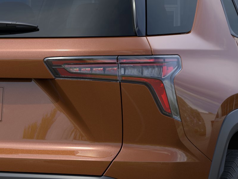 2027 Chevrolet Equinox LT in Riviere-du-Loup, Quebec - 11 - w1024h768px