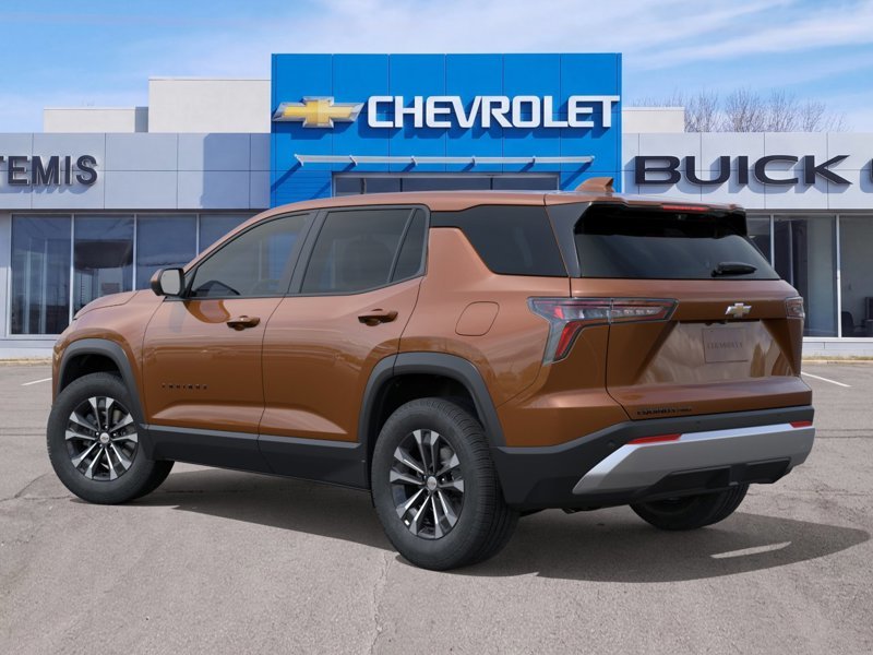 2027 Chevrolet Equinox LT in Riviere-du-Loup, Quebec - 3 - w1024h768px