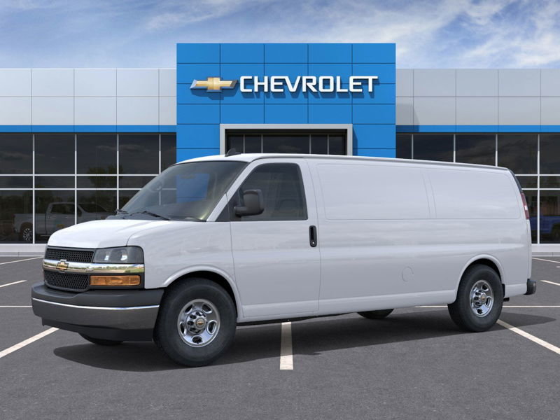 Chevrolet Express Cargo 2500 WT 155'' 2025 à Rivière-du-Loup, Québec - 2 - w1024h768px