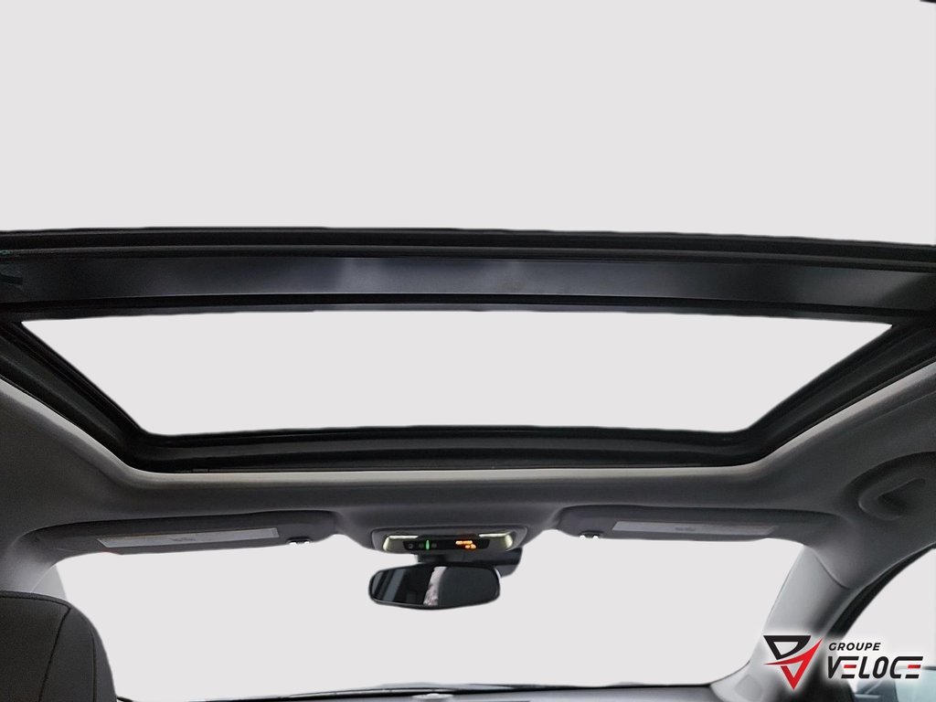 2022 Chevrolet Malibu in Témiscouata-sur-le-Lac, Quebec - 11 - w1024h768px