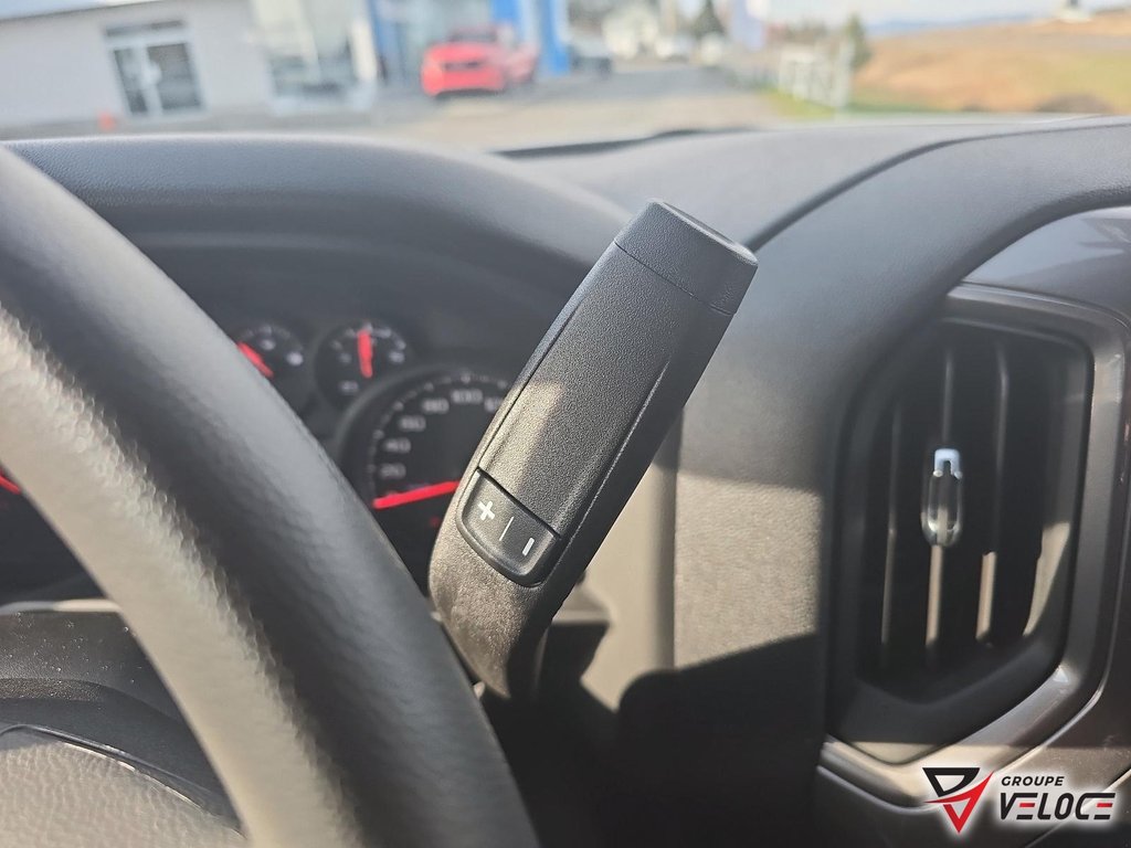 2026 Chevrolet Silverado 1500 in Témiscouata-sur-le-Lac, Quebec - 12 - w1024h768px