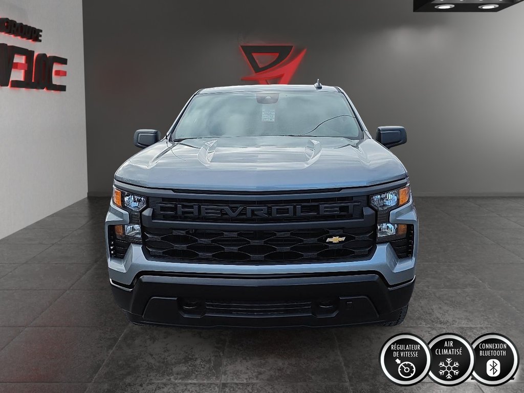 Chevrolet Silverado 1500  2026 à Témiscouata-sur-le-Lac, Québec - 2 - w1024h768px