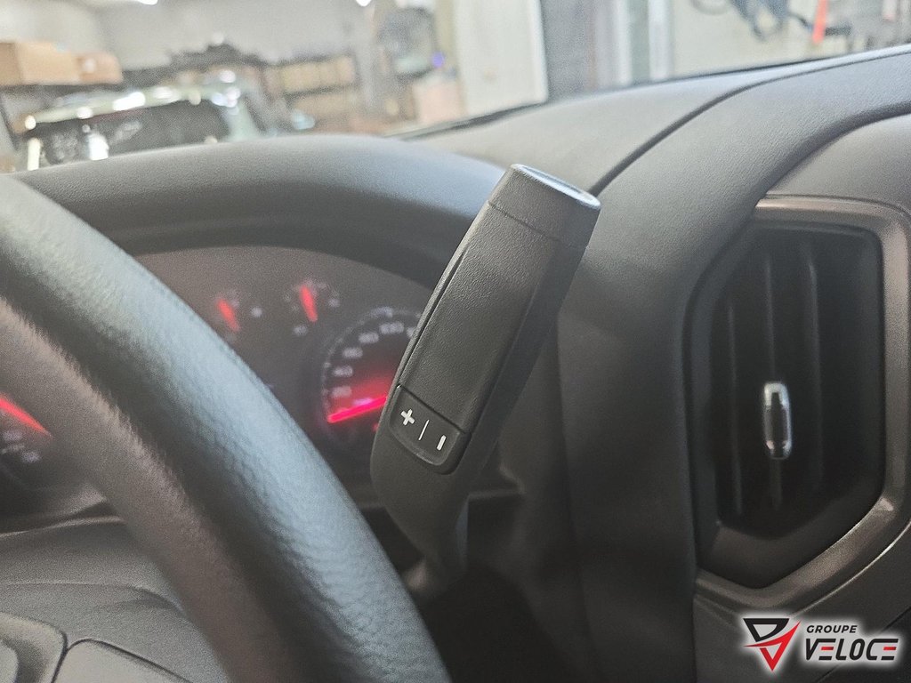 Chevrolet Silverado 1500  2026 à Témiscouata-sur-le-Lac, Québec - 14 - w1024h768px