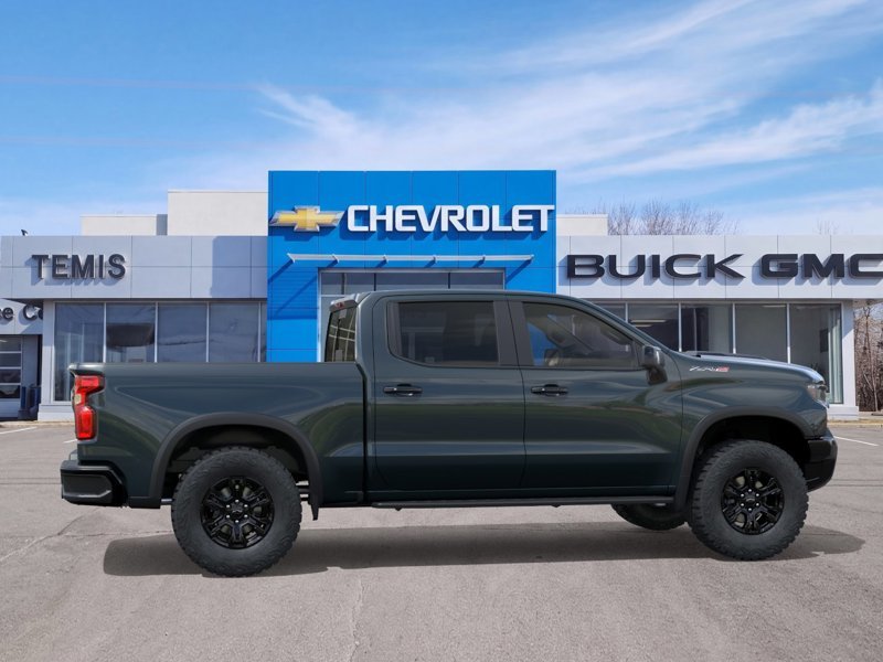 2026 Chevrolet Silverado 1500 in Témiscouata-sur-le-Lac, Quebec - 5 - w1024h768px
