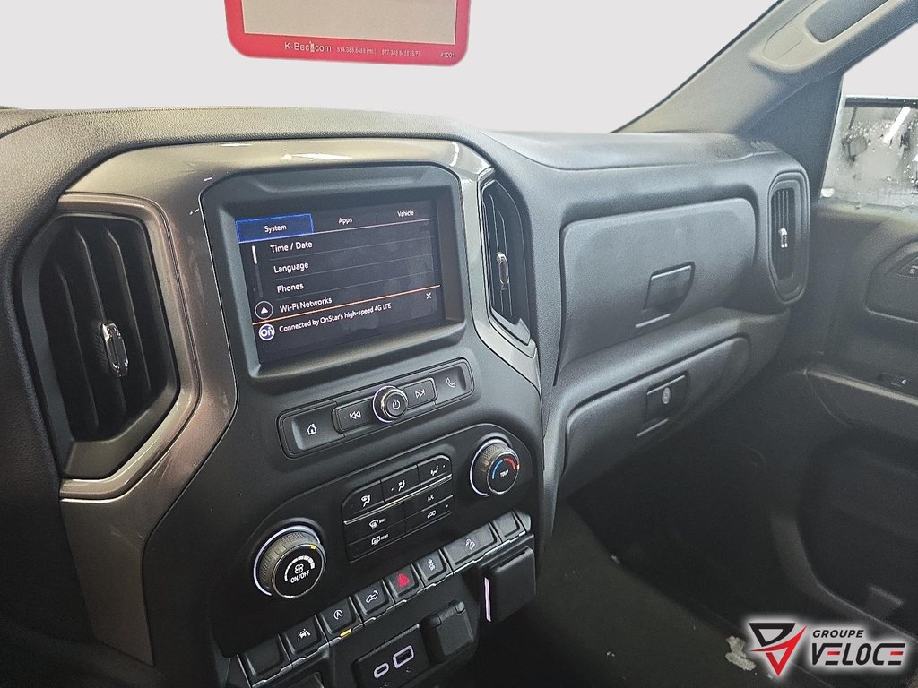 Chevrolet Silverado 1500  2026 à Témiscouata-sur-le-Lac, Québec - 12 - w1024h768px