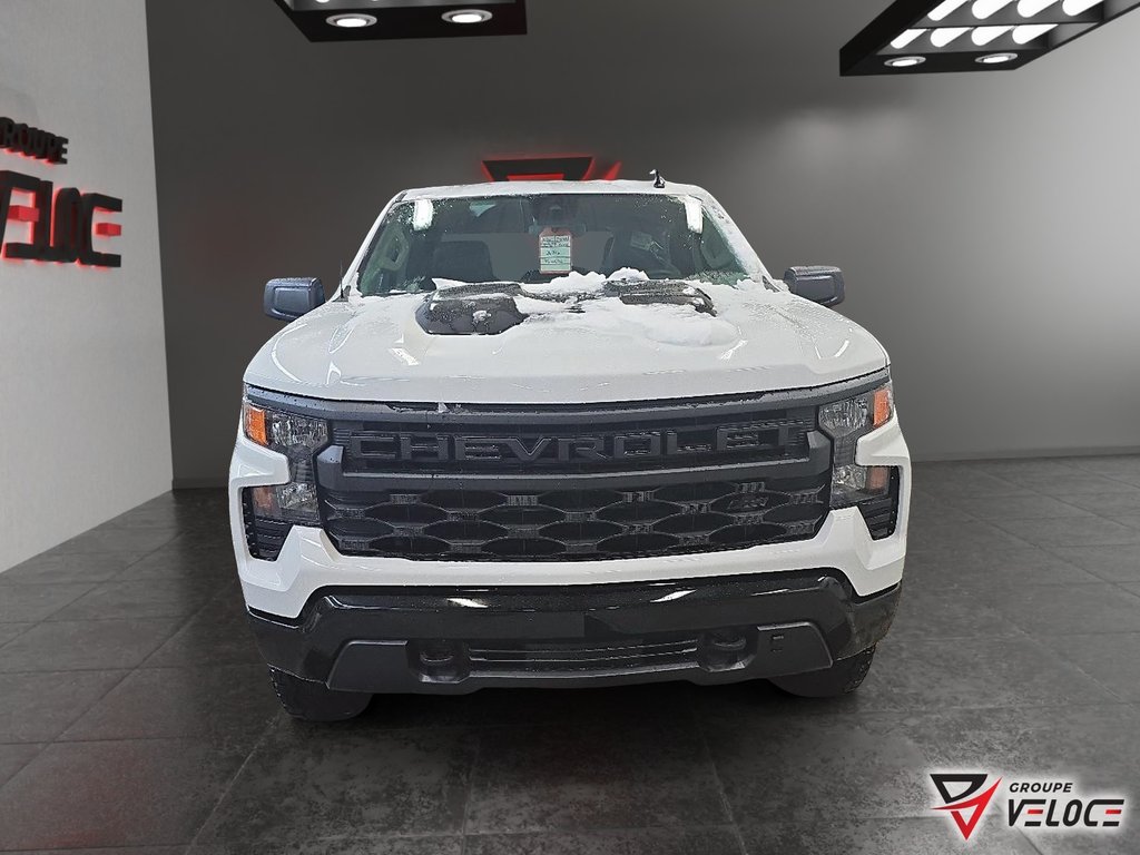 Chevrolet Silverado 1500  2026 à Témiscouata-sur-le-Lac, Québec - 2 - w1024h768px