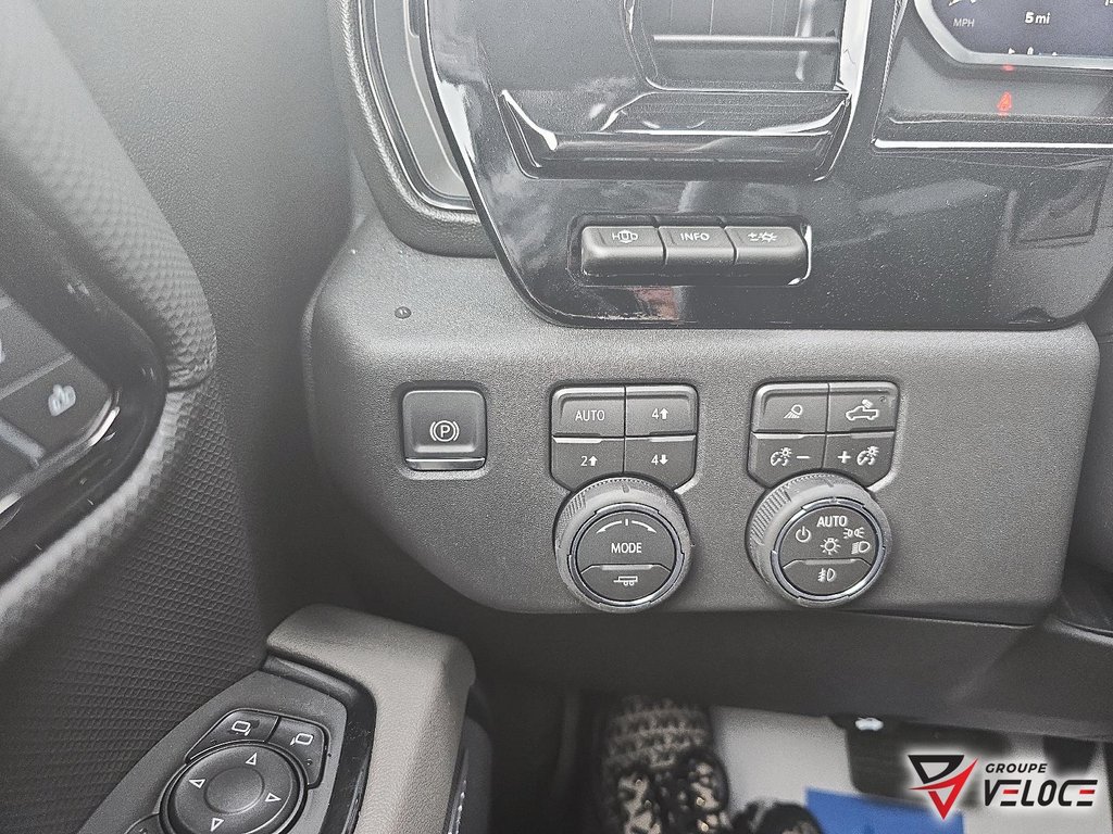 2026 Chevrolet Silverado 1500 in Témiscouata-sur-le-Lac, Quebec - 15 - w1024h768px