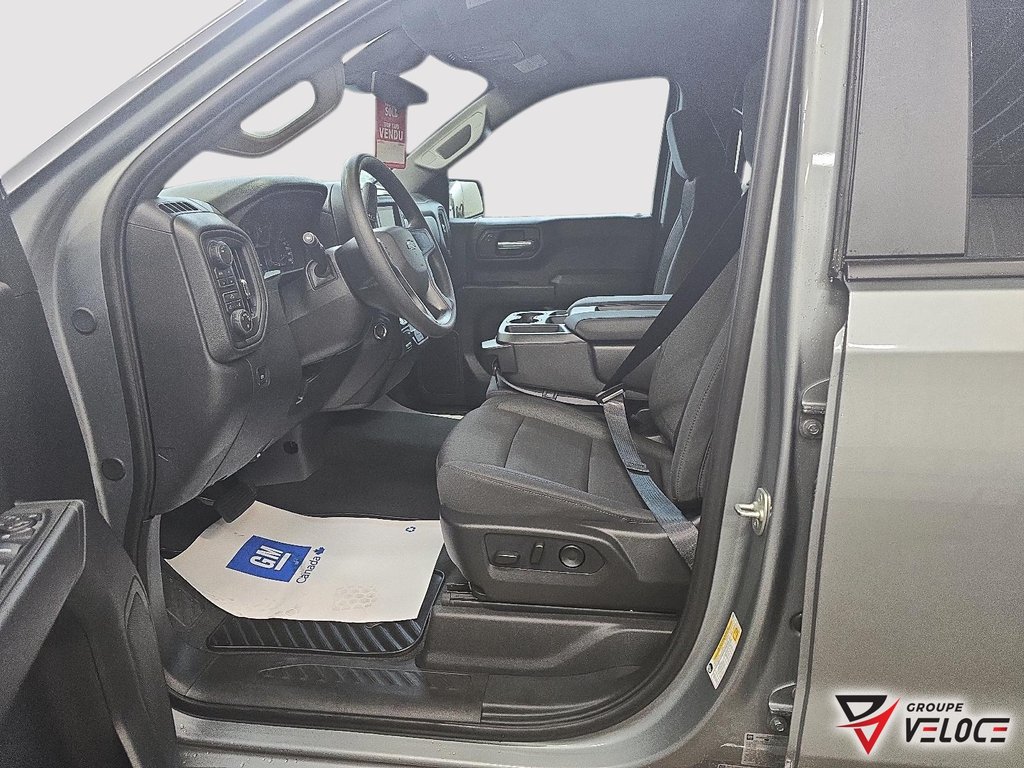 2026 Chevrolet Silverado 1500 in Témiscouata-sur-le-Lac, Quebec - 8 - w1024h768px