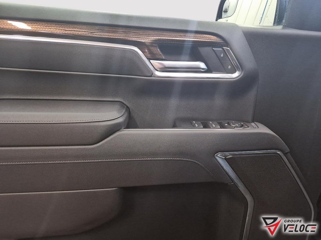 2026 Chevrolet Silverado 1500 in Témiscouata-sur-le-Lac, Quebec - 8 - w1024h768px