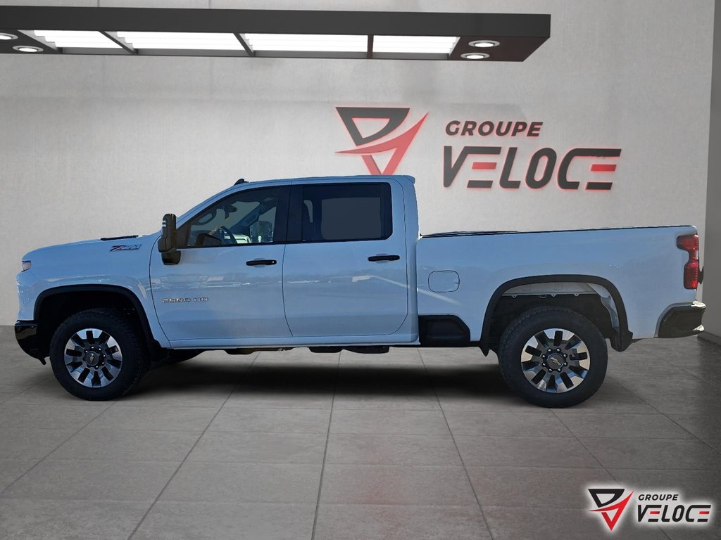2026 Chevrolet Silverado 2500 HD in Témiscouata-sur-le-Lac, Quebec - 5 - w1024h768px